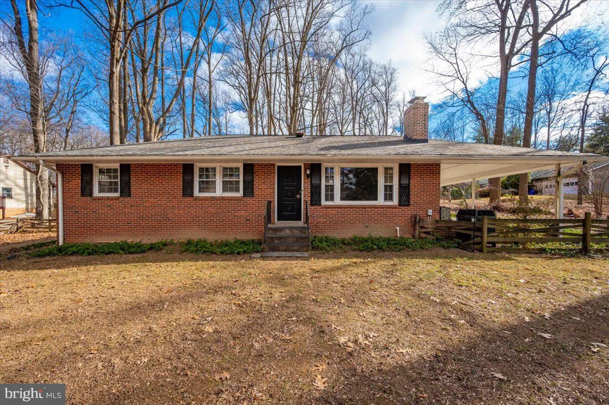 9214 WARFIELD ROAD, Gaithersburg, MD 20882