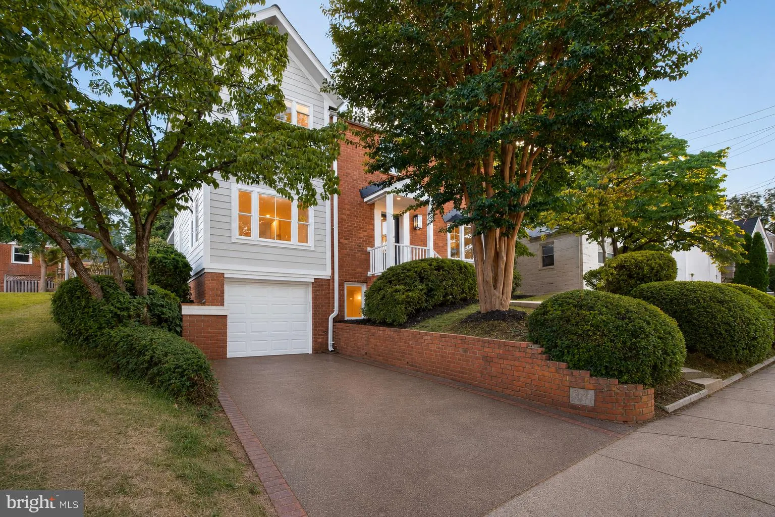 974 QUINTANA STREET, Arlington, VA 22205