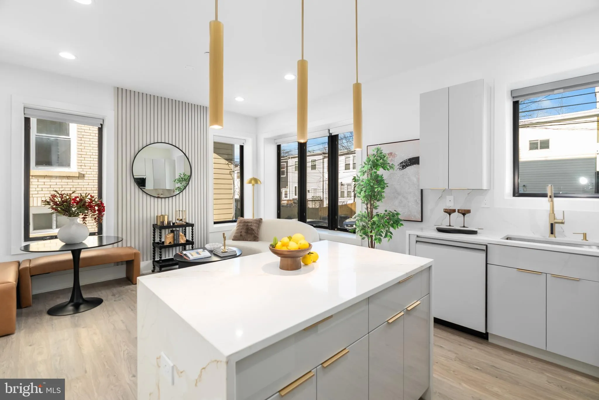 1140 OATES STREET, Washington, DC 20002