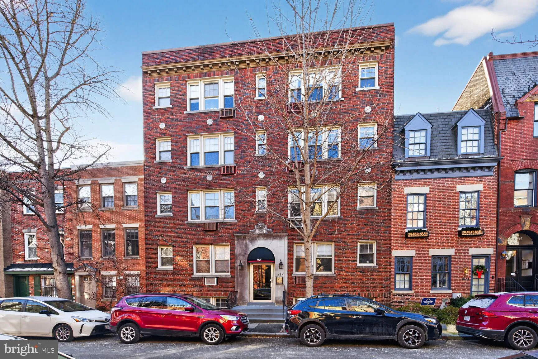 1820 SWANN STREET, Washington, DC 20009