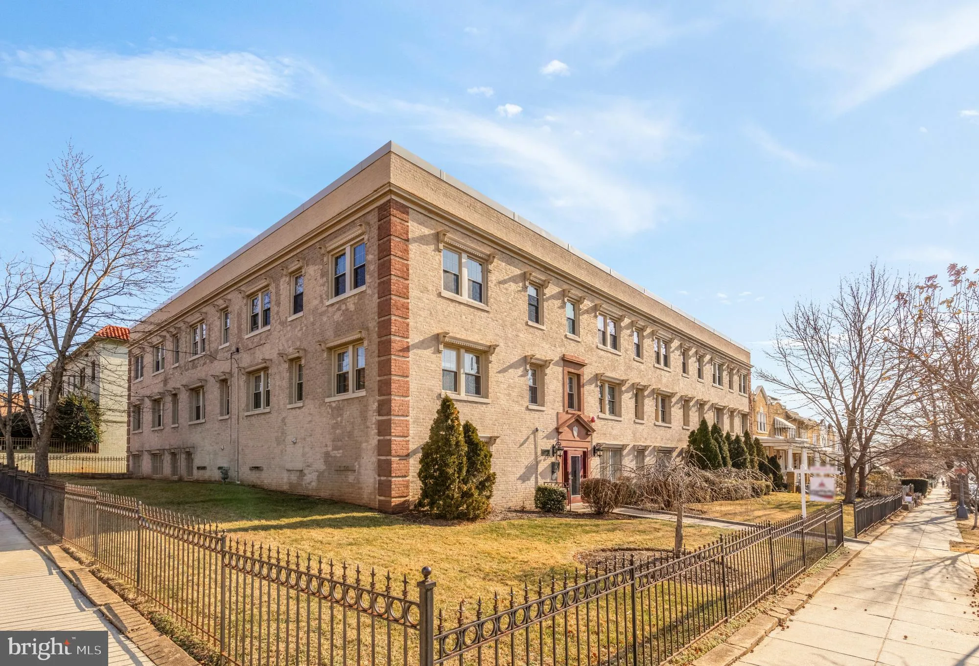 2625 3RD STREET, Washington, DC 20002