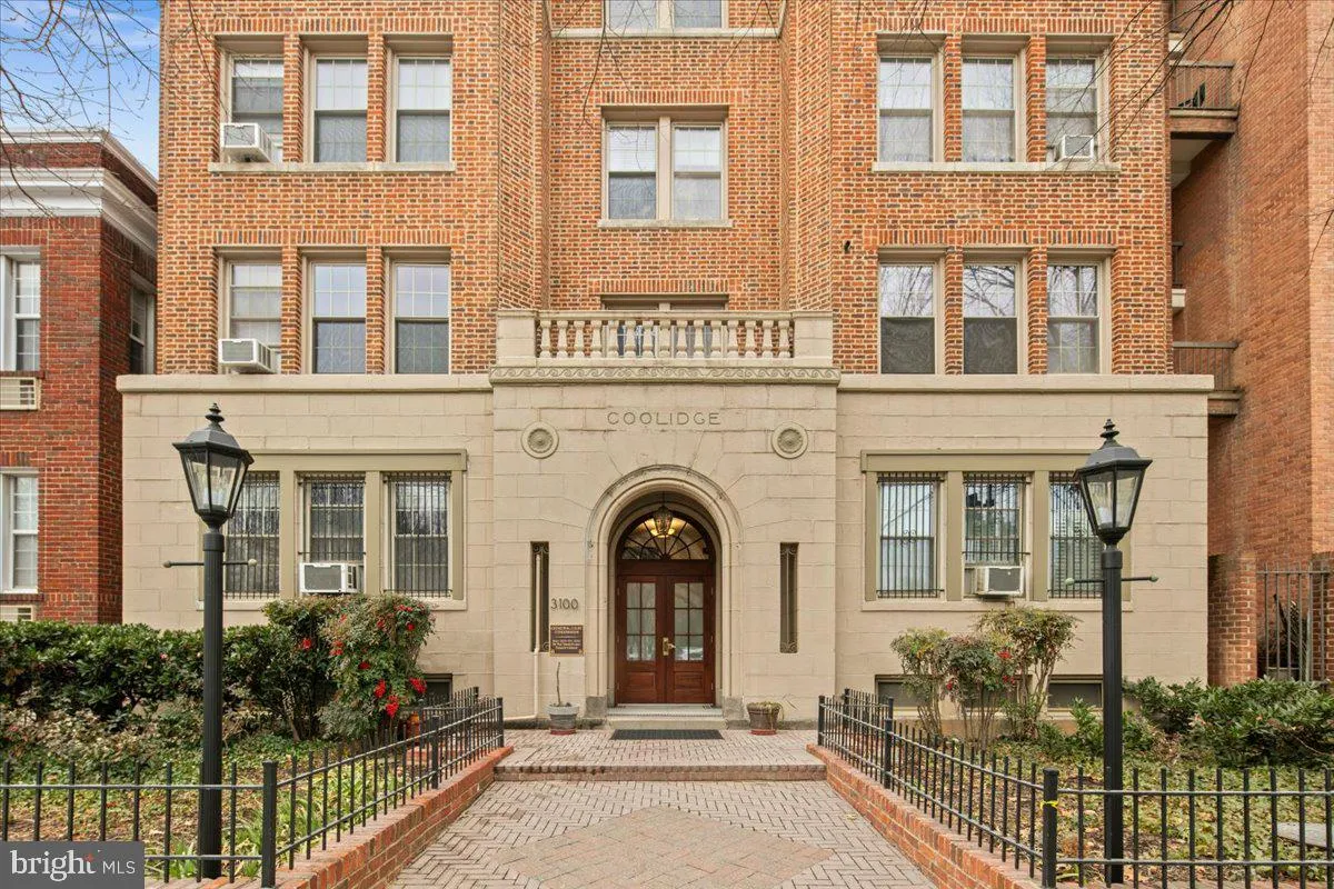 3100 WISCONSIN AVENUE, Washington, DC 20016