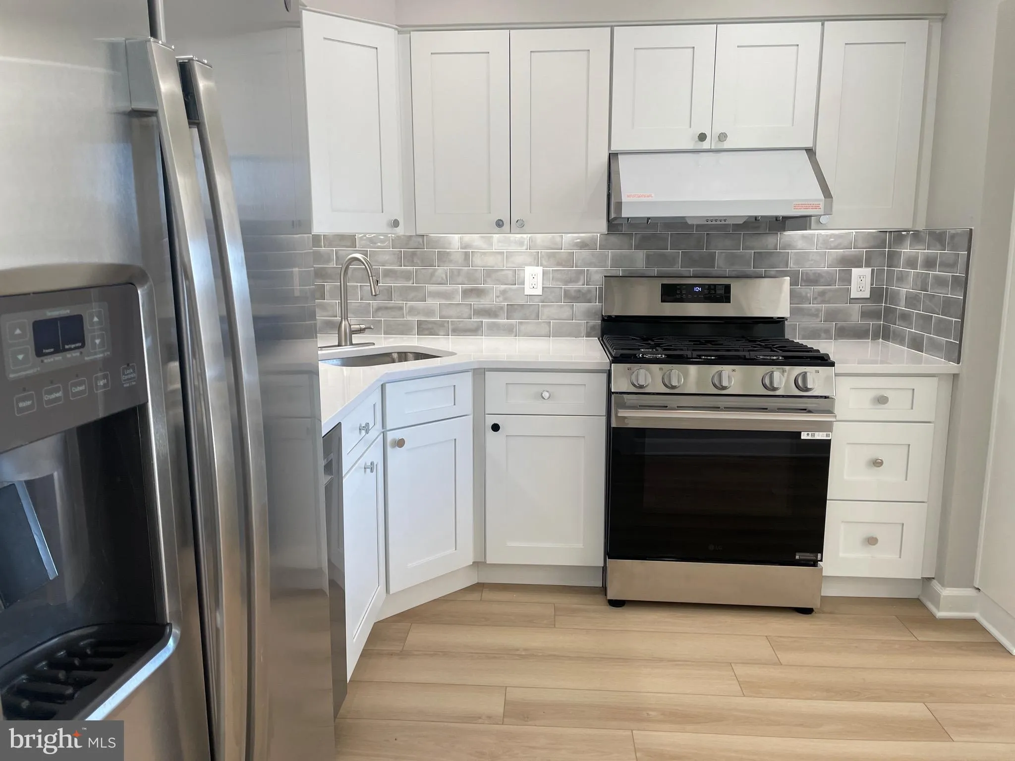 5225 POOKS HILL ROAD, Bethesda, MD 20814