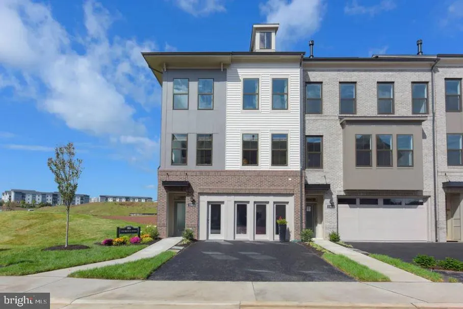 23590 RAYTOWN TERRACE, Ashburn, VA 20148