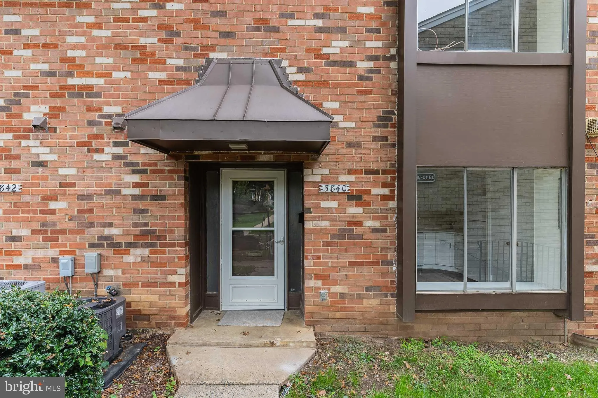 3840 PERSIMMON CIRCLE, Fairfax, VA 22031