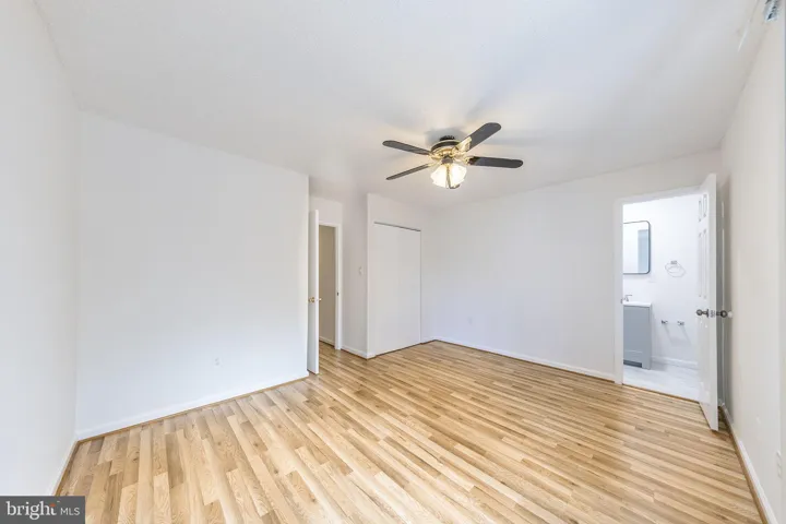 2232 Southgate Sq, Reston, Virginia 20191