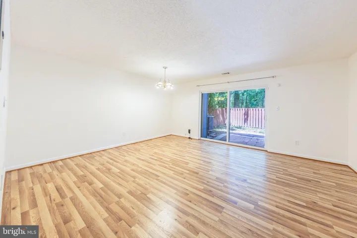 2232 Southgate Sq, Reston, Virginia 20191