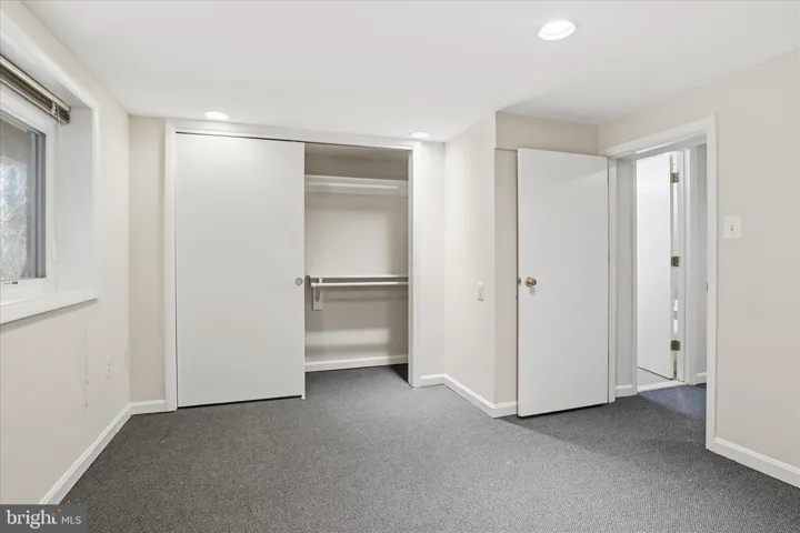 7013 Kenfig Pl, Falls Church, Virginia 22042