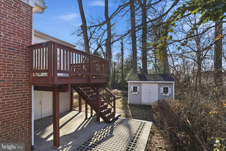 7013 Kenfig Pl, Falls Church, Virginia 22042