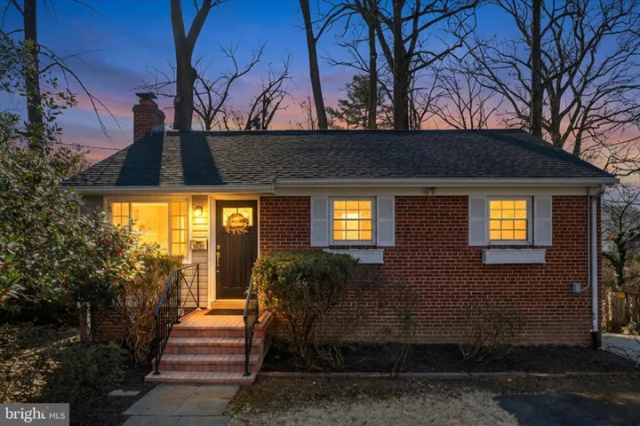 7013 Kenfig Pl, Falls Church, Virginia 22042