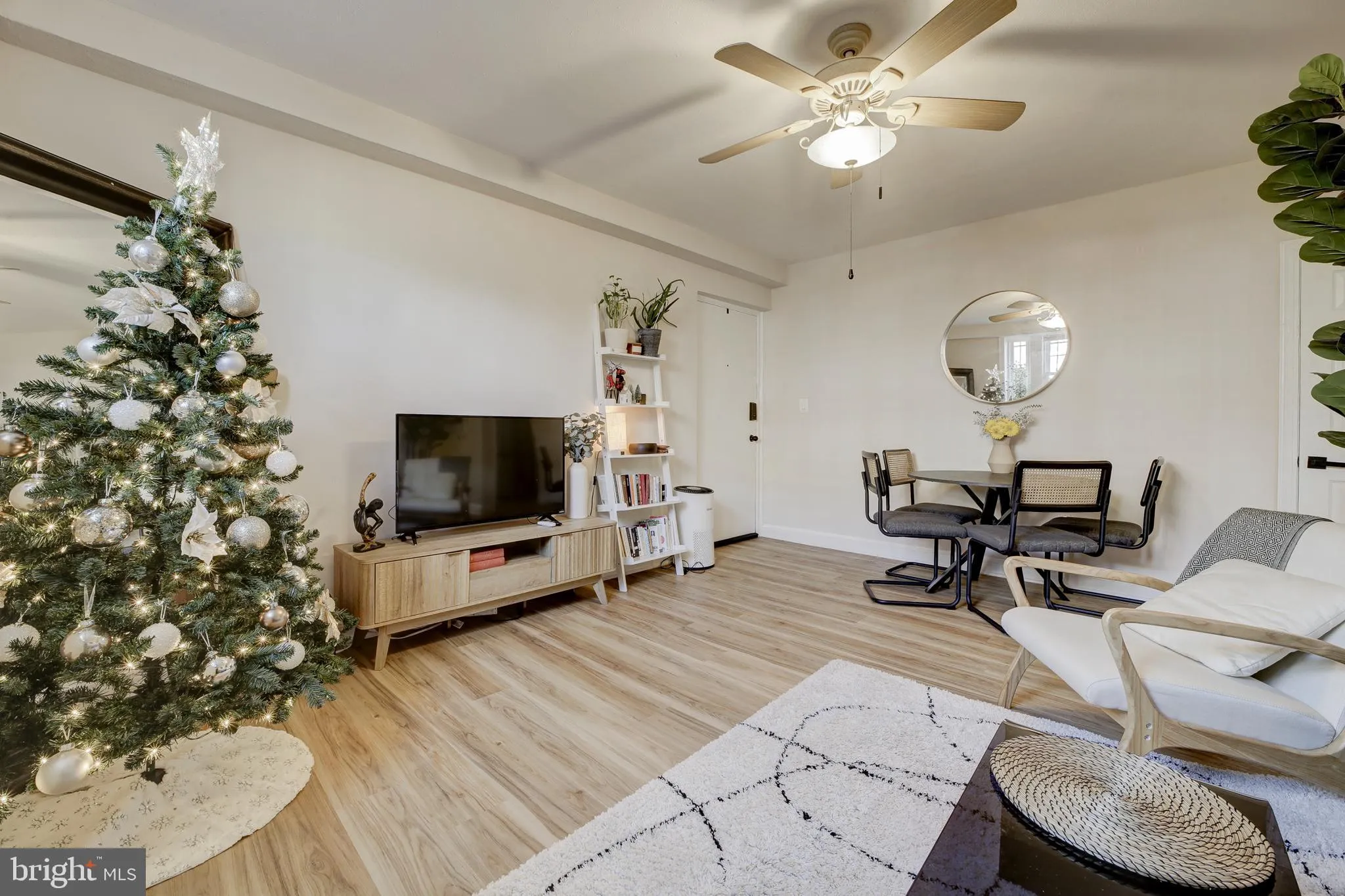 1404 TUCKERMAN STREET, Washington, DC 20011