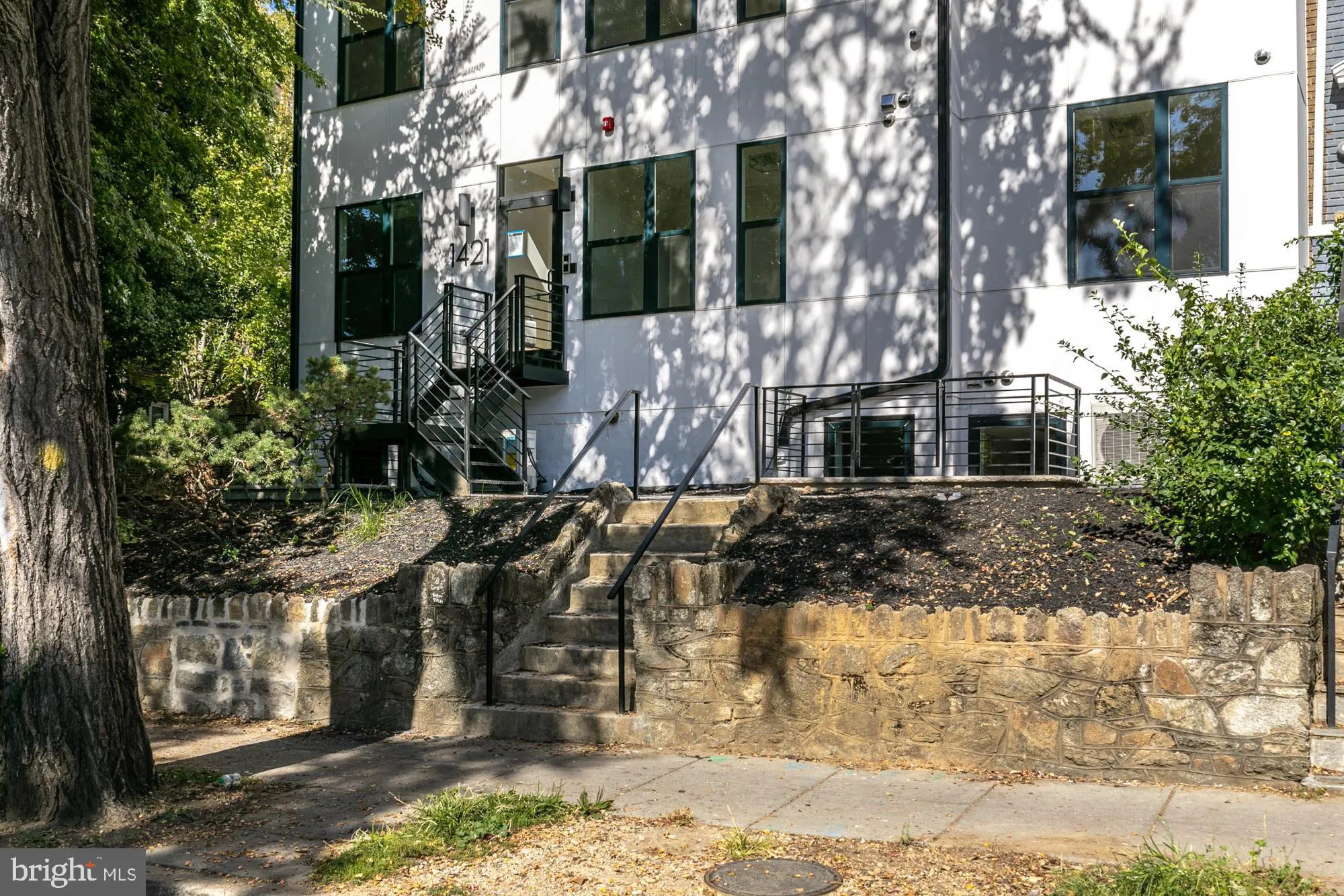 1421 SPRING ROAD, Washington, DC 20010
