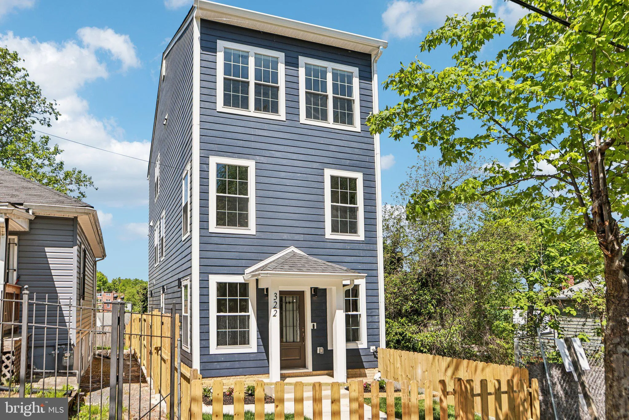 322 56TH STREET, Washington, DC 20019