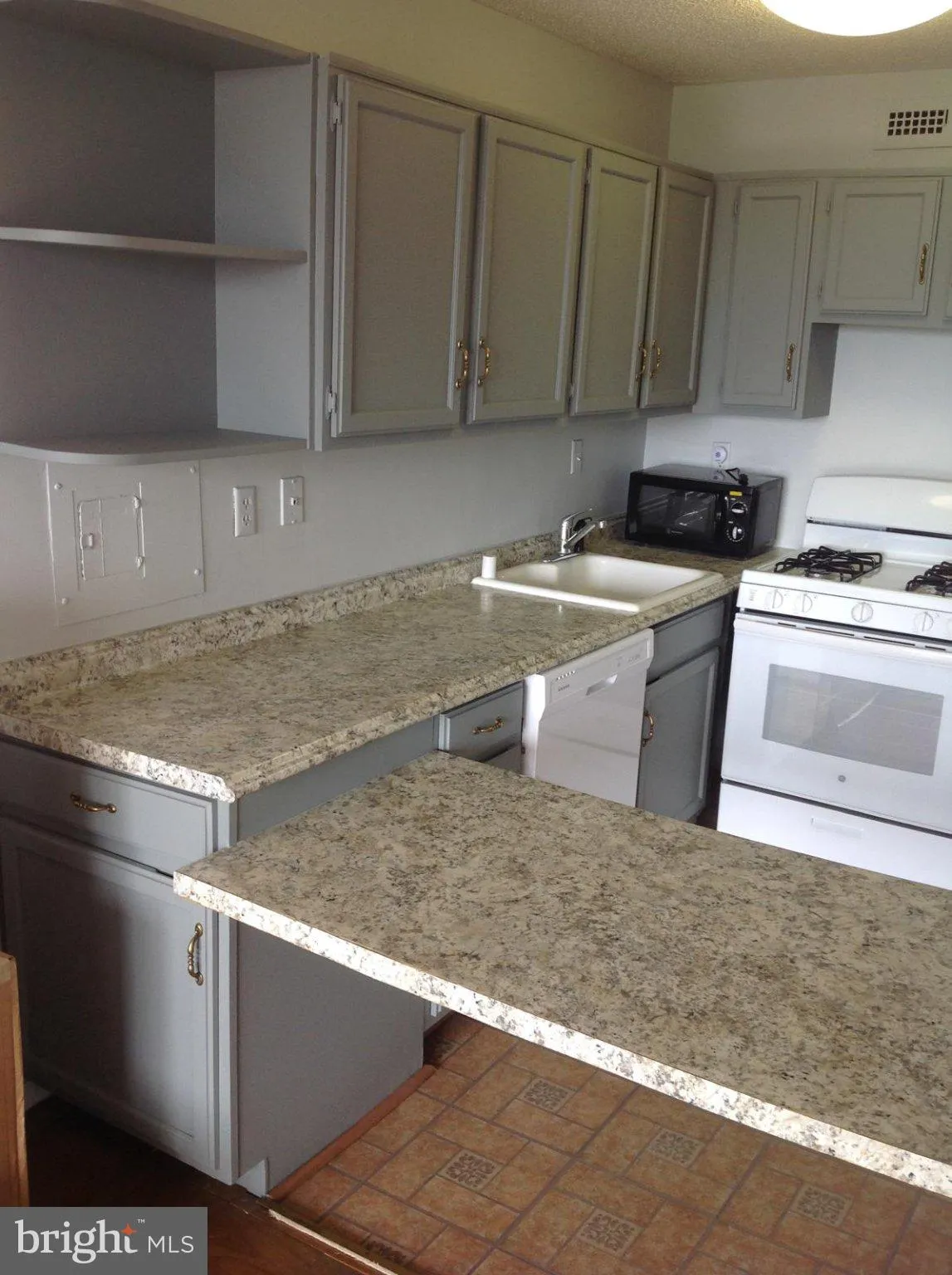 5225 POOKS HILL ROAD, Bethesda, MD 20814