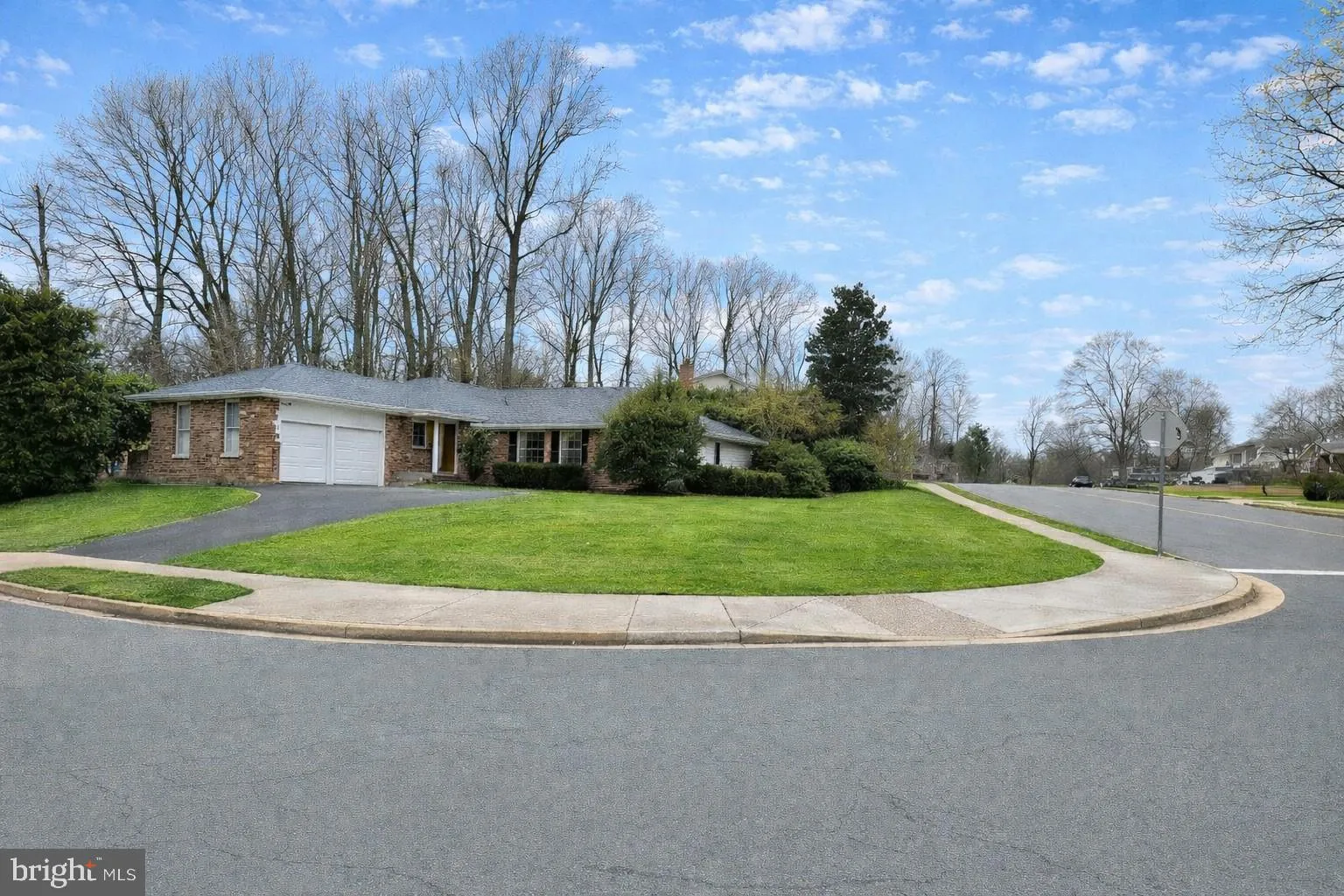 8100 LANGBROOK ROAD, Springfield, VA 22152