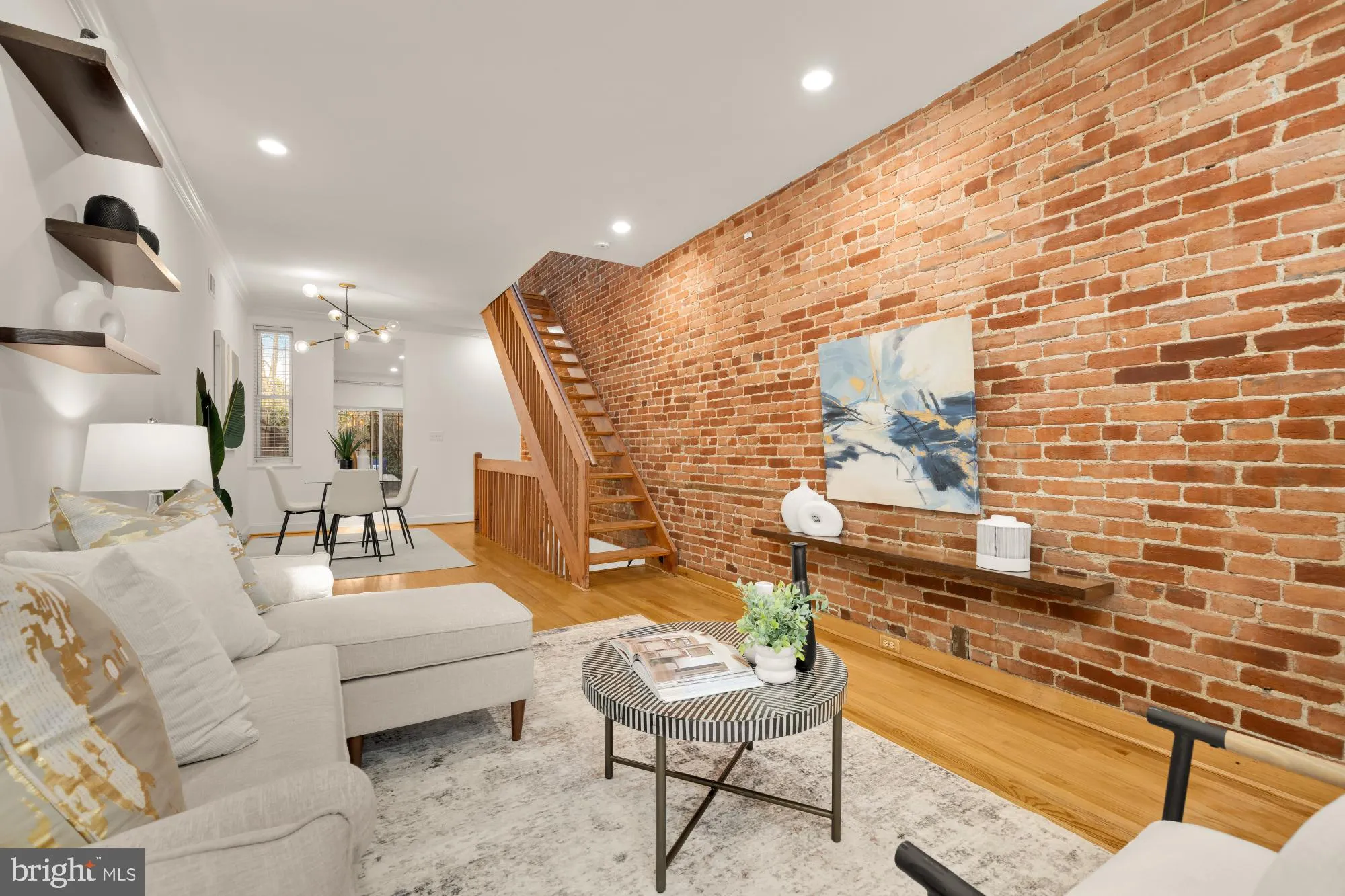 706 L STREET, Washington, DC 20003