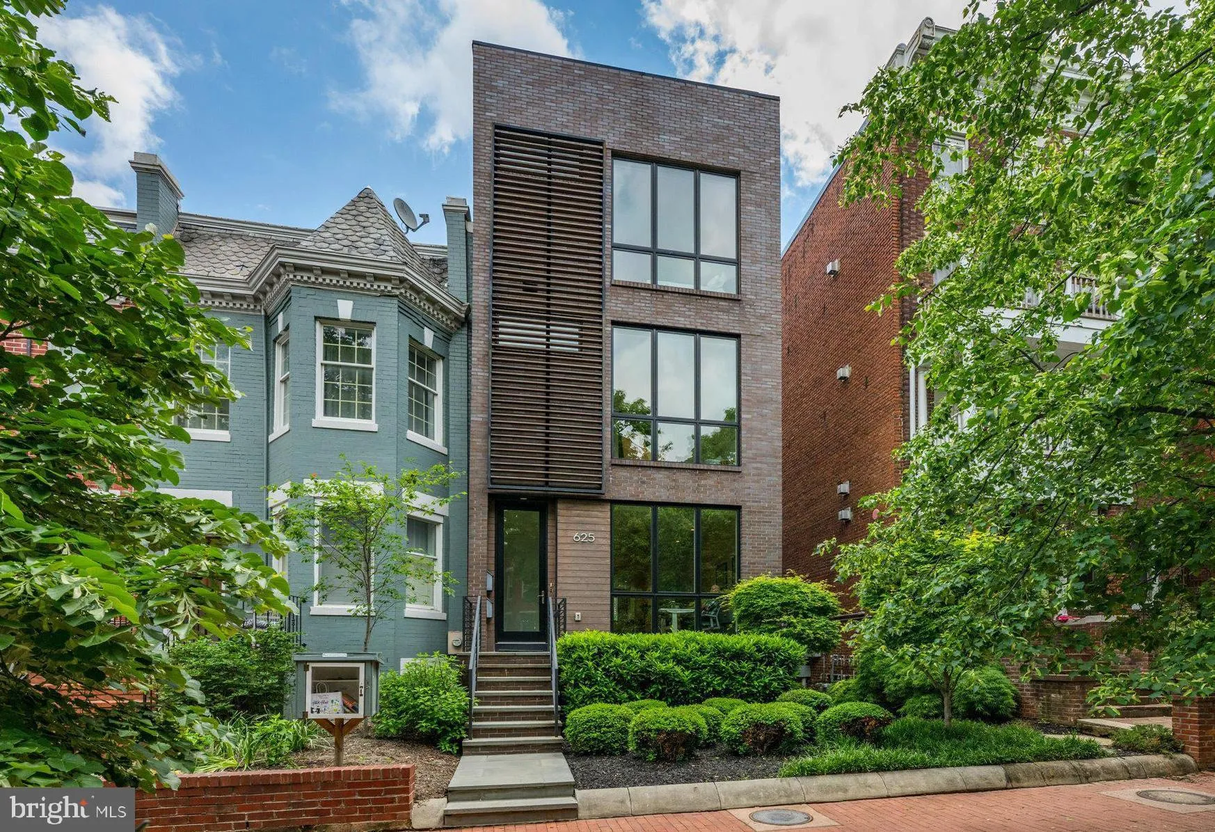 625 5TH STREET, Washington, DC 20002