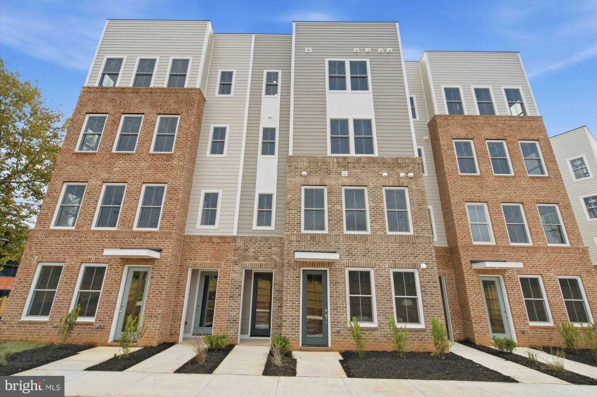 10528 WHITE GRANITE DRIVE, Oakton, VA 22124