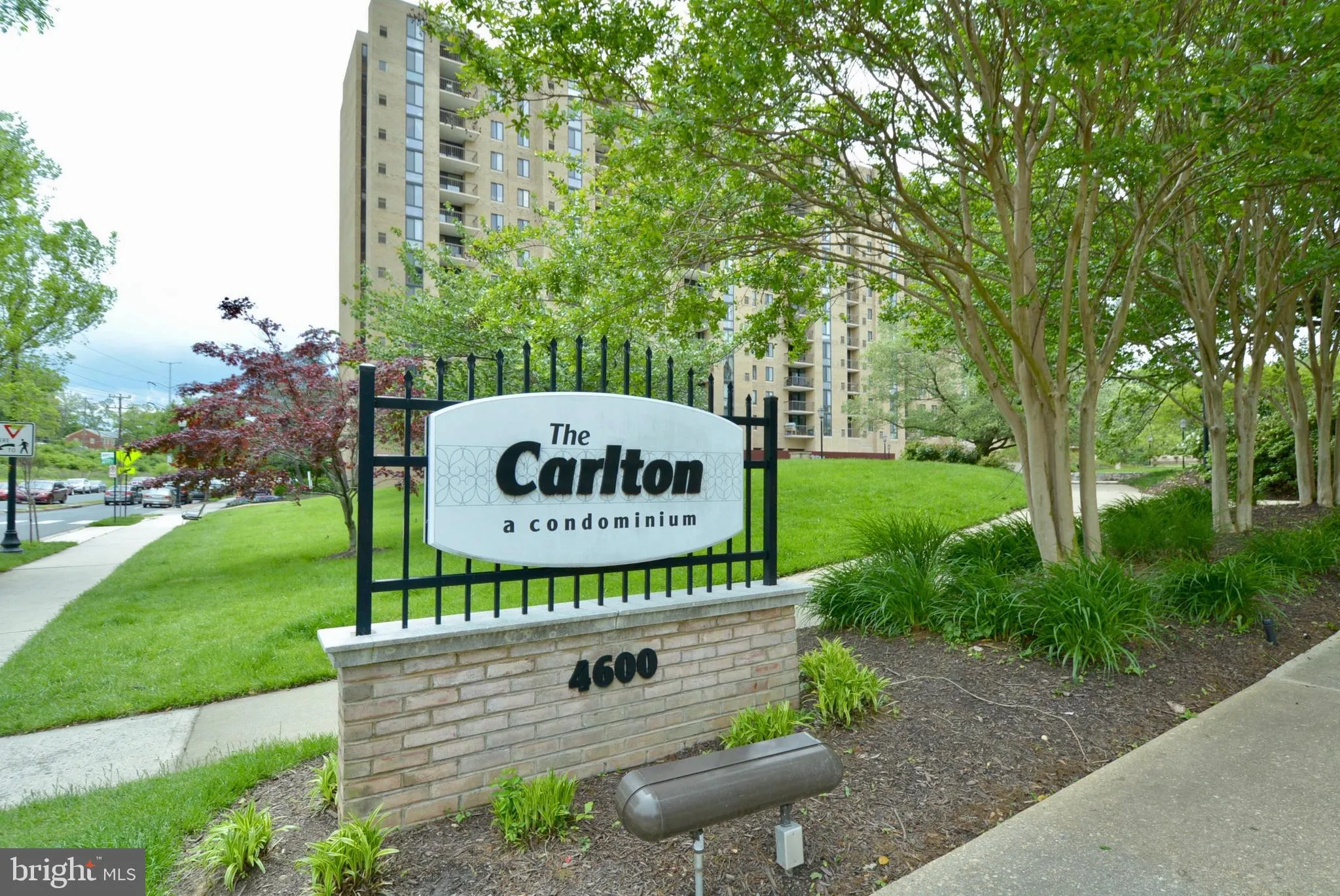 4600 FOUR MILE RUN DRIVE, Arlington, VA 22204