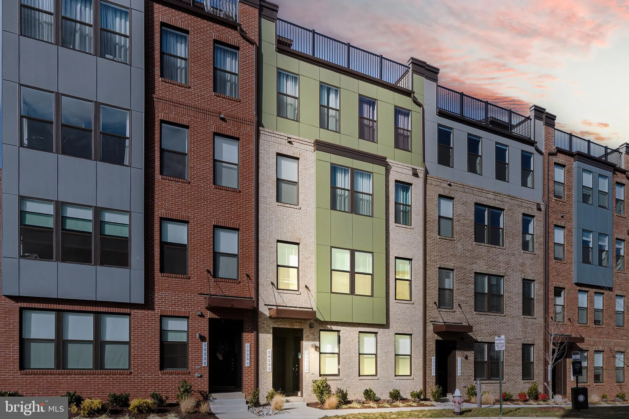 20280 NEWFOUNDLAND SQUARE, Ashburn, VA 20147