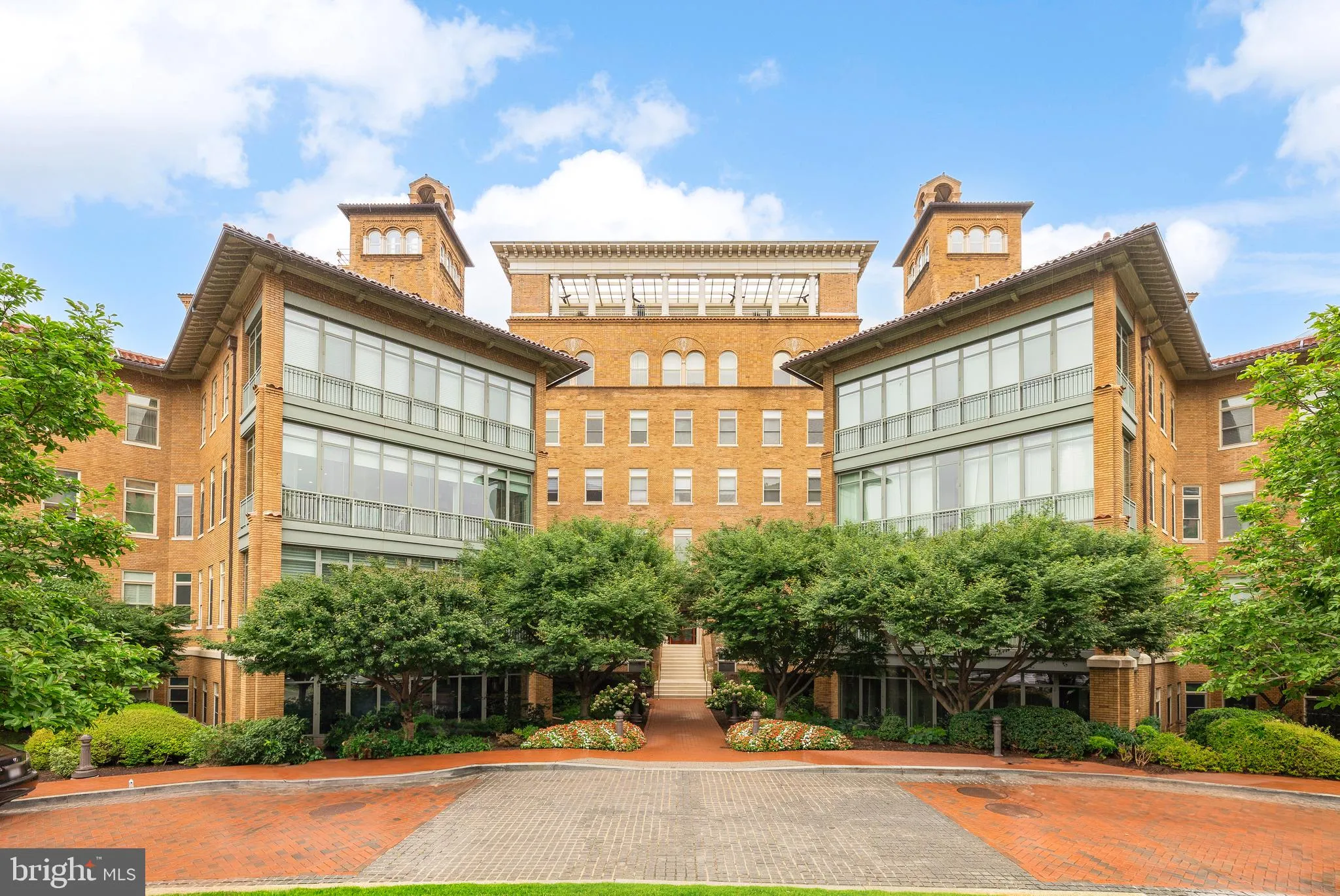 2425 L STREET, Washington, DC 20037