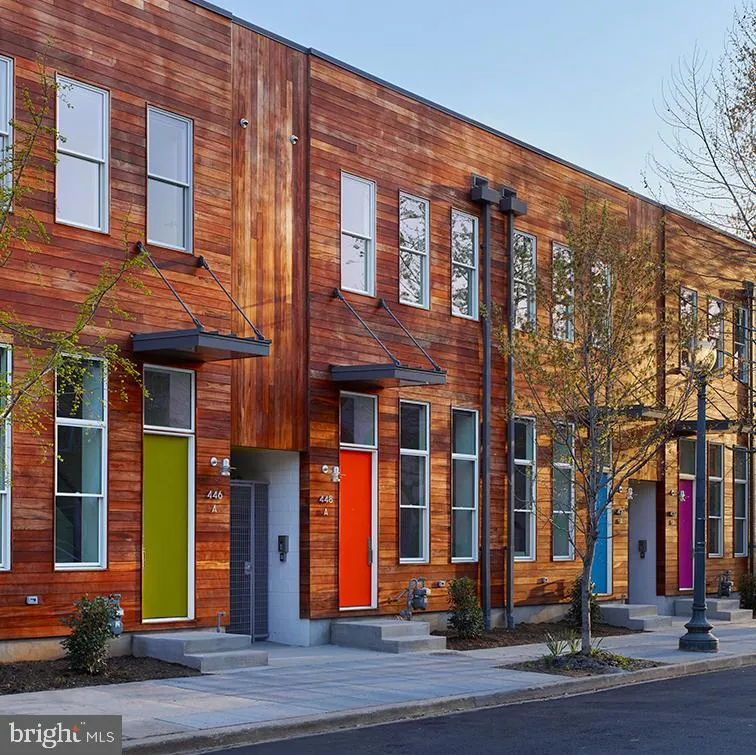 446 RIDGE STREET, Washington, DC 20001