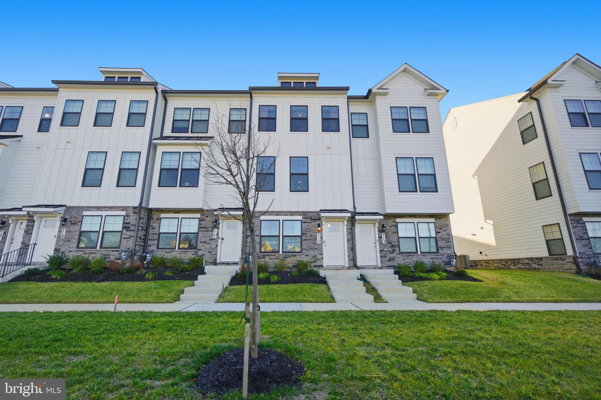 715 COURIER LANE, Frederick, MD 21701