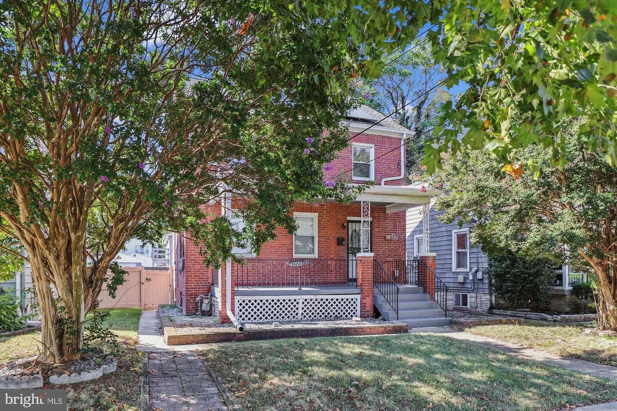 4225 MEADE STREET, Washington, DC 20019