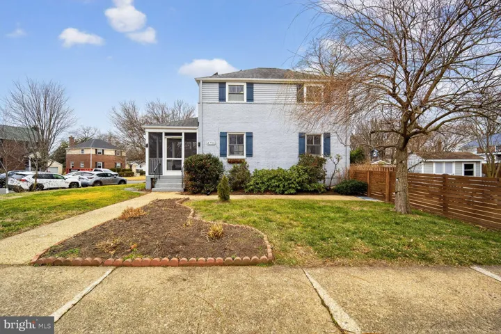 4700 2nd St N, Arlington, Virginia 22203