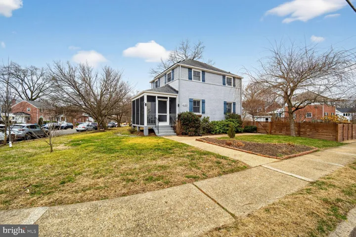 4700 2nd St N, Arlington, Virginia 22203