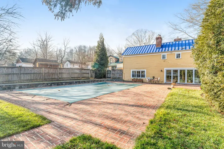 7153 Main St, Clifton, Virginia 20124