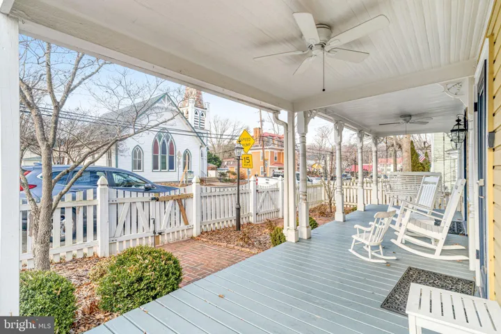 7153 Main St, Clifton, Virginia 20124