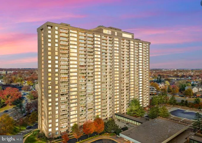 3701 GEORGE MASON DRIVE, Falls Church, VA 22041