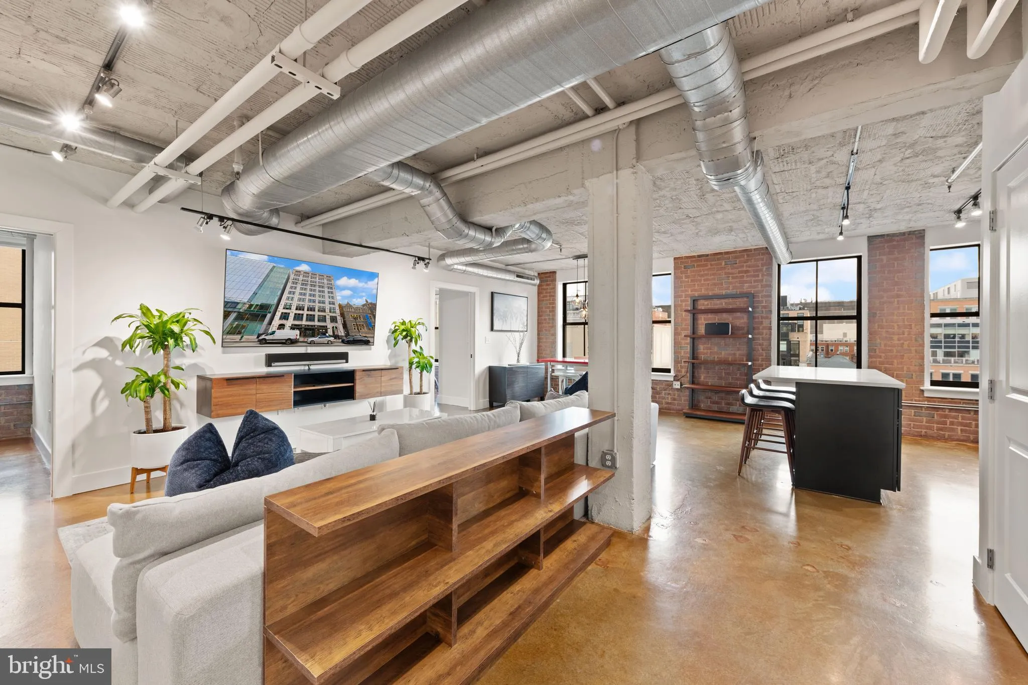 916 G STREET, Washington, DC 20001