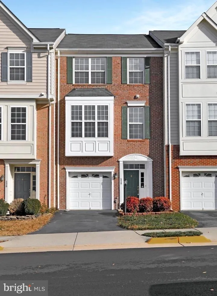 528 MCARTHUR TERRACE, Leesburg, VA 20176