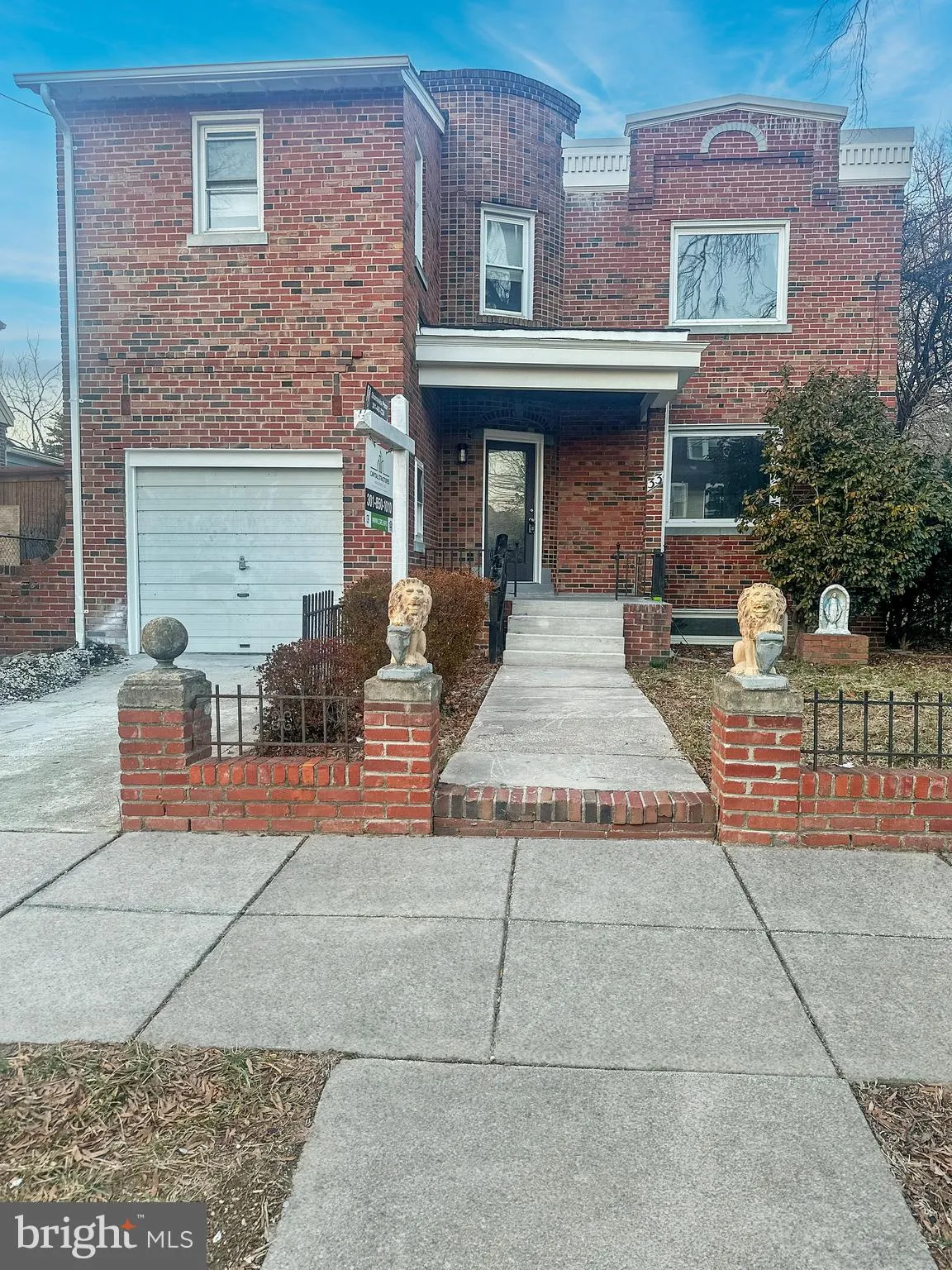 33 NICHOLSON STREET, Washington, DC 20011