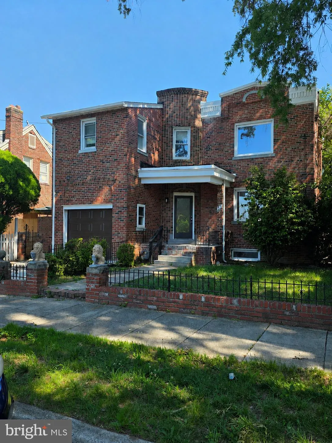 33 NICHOLSON STREET, Washington, DC 20011
