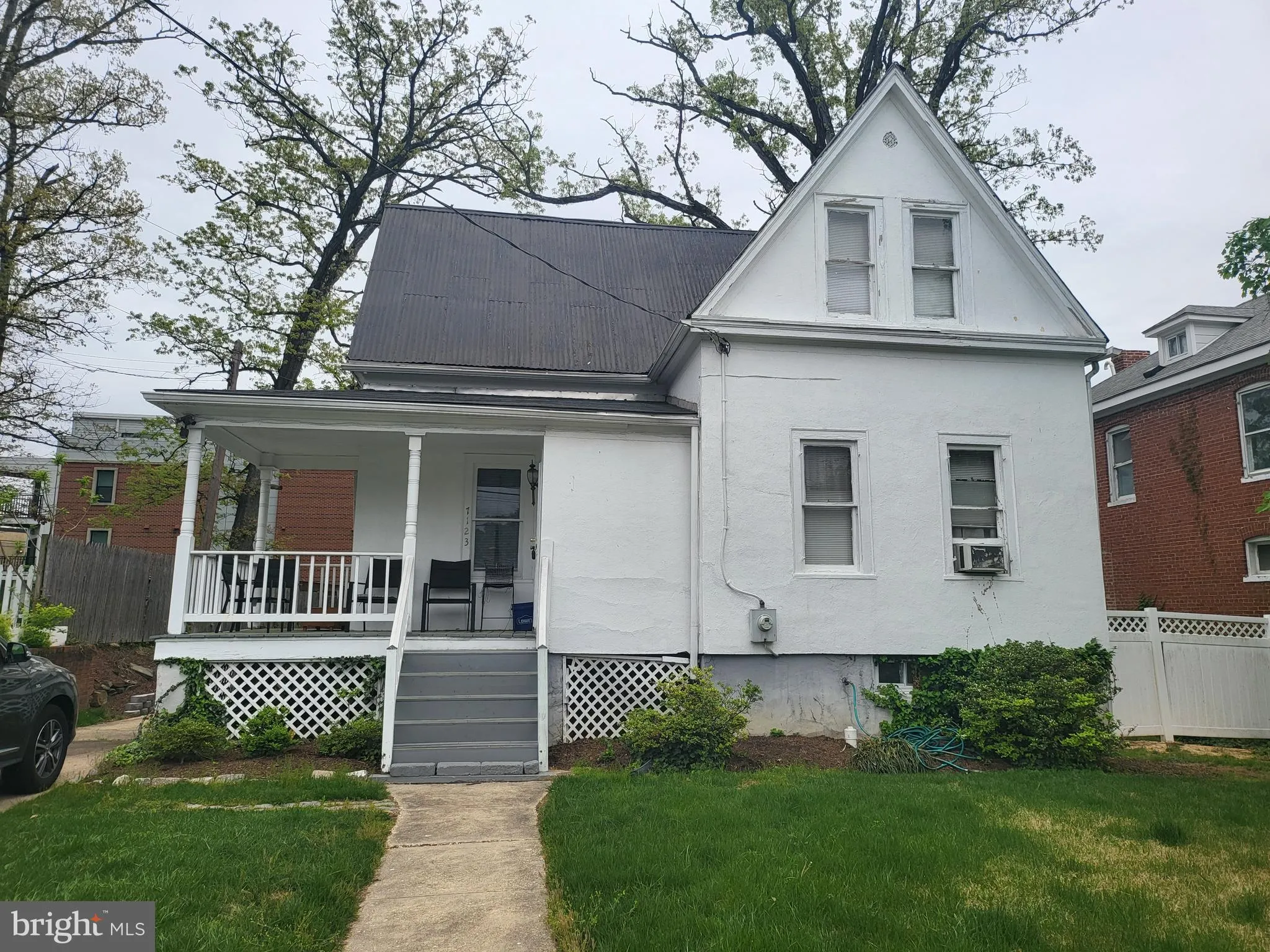 7123 CHESTNUT STREET, Washington, DC 20012