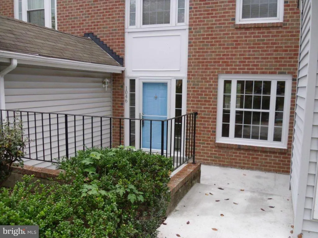 1046 SPRING VALLEY COURT, Fort Washington, MD 20744