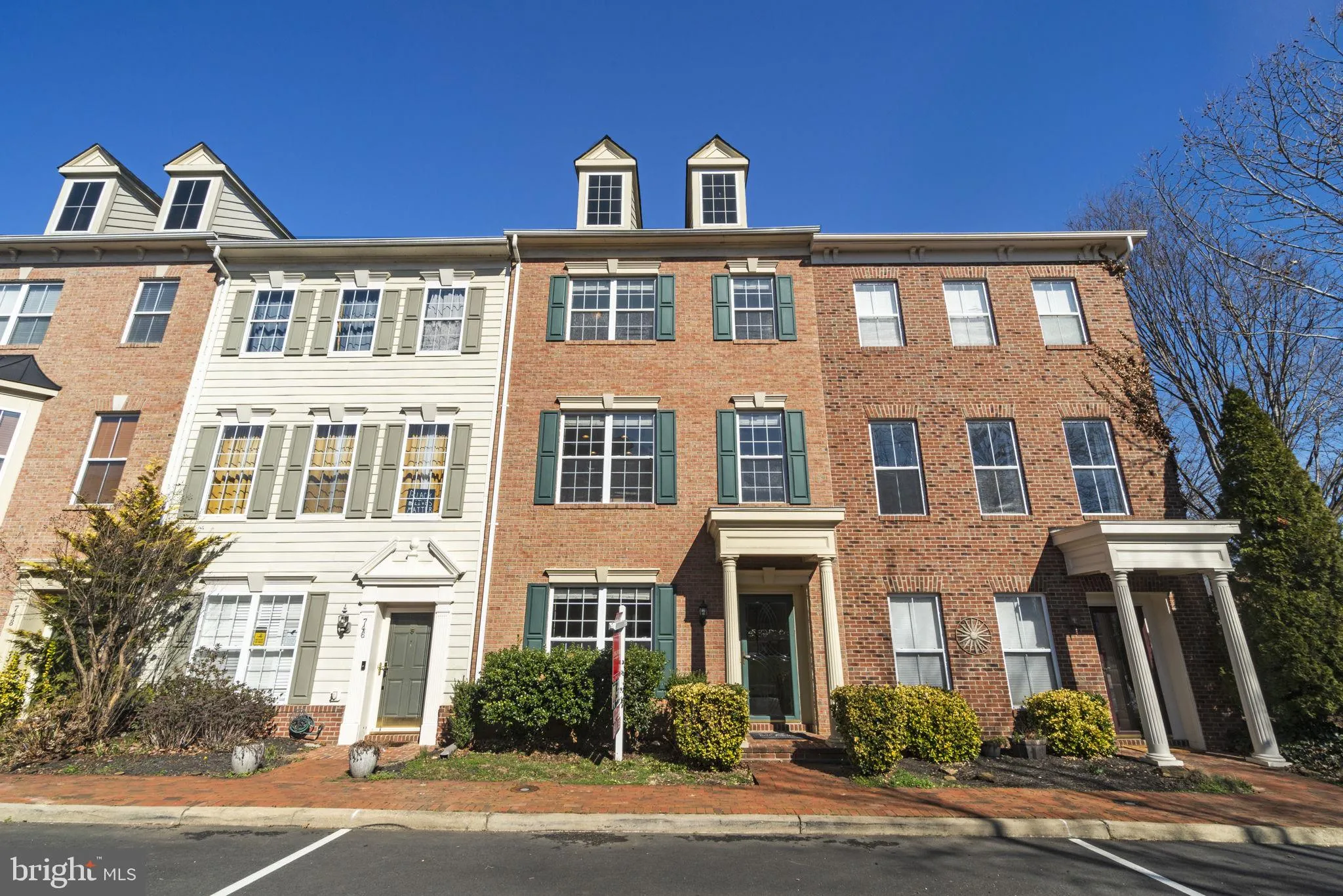 744 MONUMENT AVENUE, Woodbridge, VA 22191