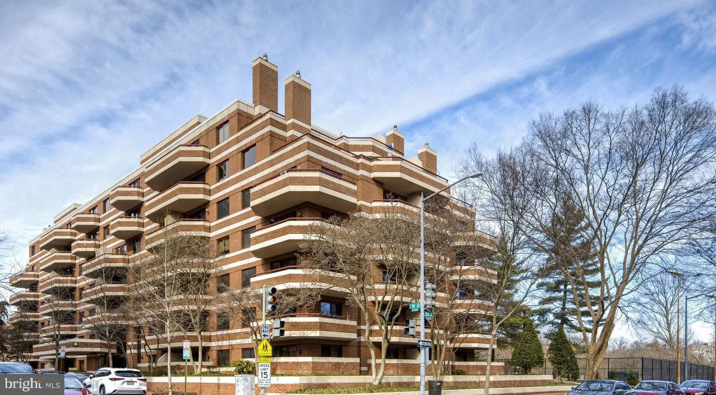 2301 N STREET, Washington, DC 20037