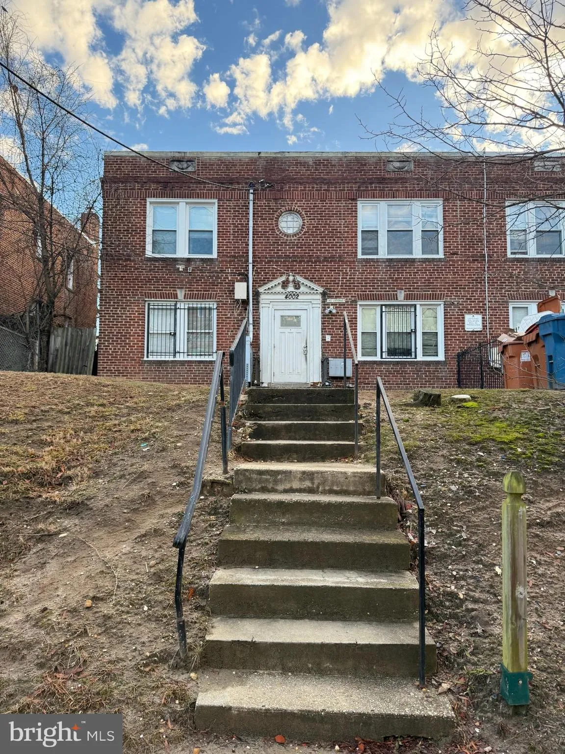 4002 CAPITOL STREET, Washington, DC 20032