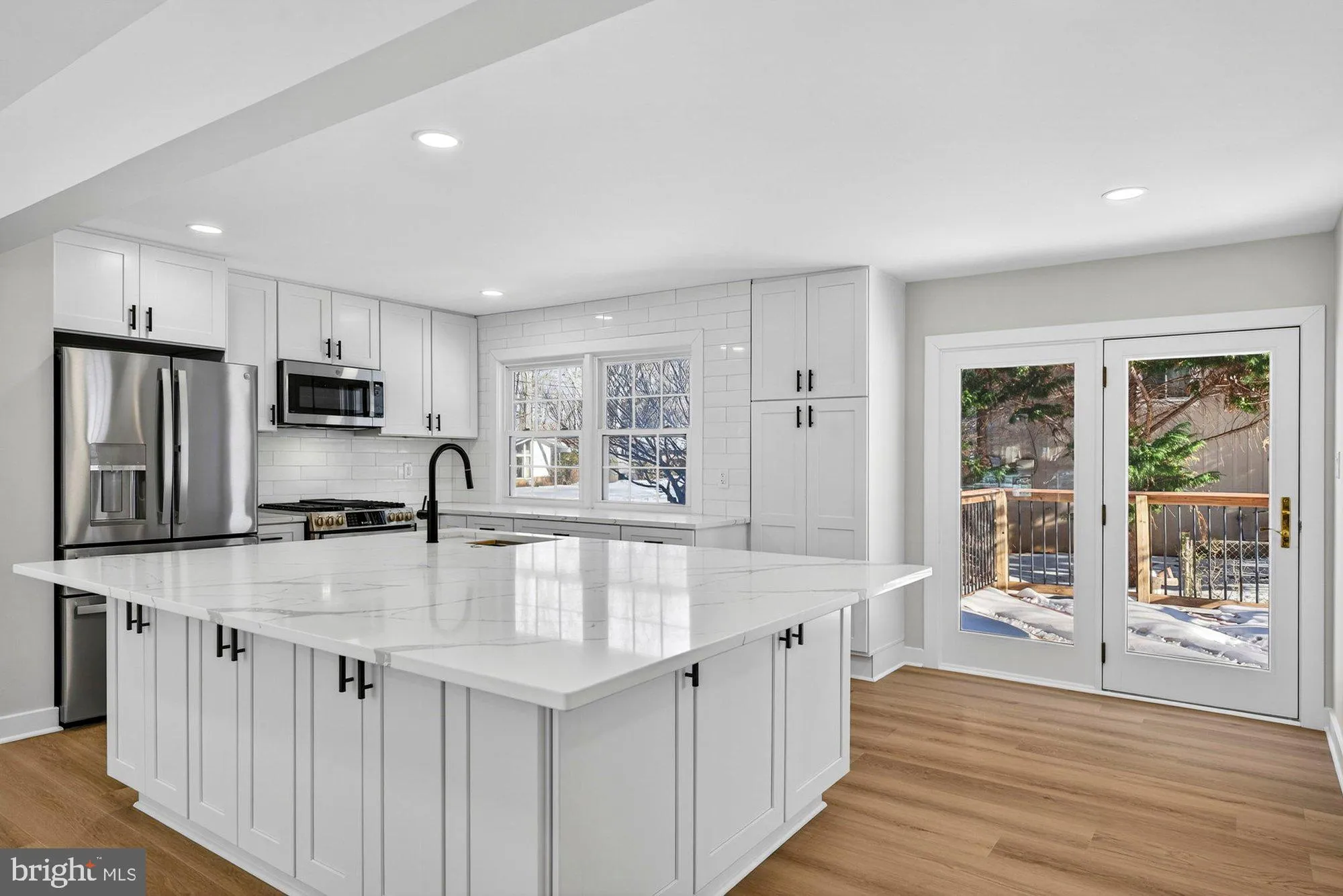 8612 COTTAGE STREET, Vienna, VA 22180