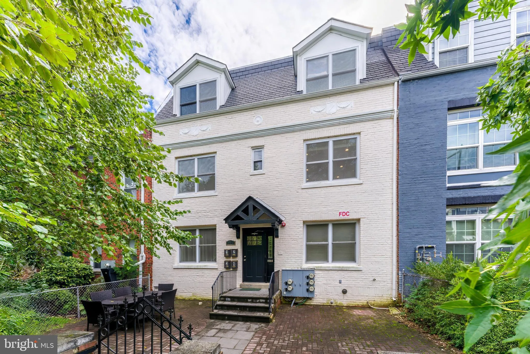 1613 ISHERWOOD STREET, Washington, DC 20002