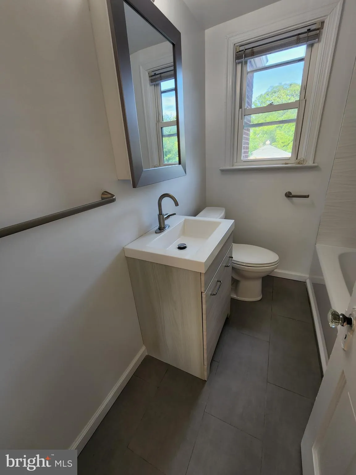 1227 UTAH STREET, Arlington, VA 22201