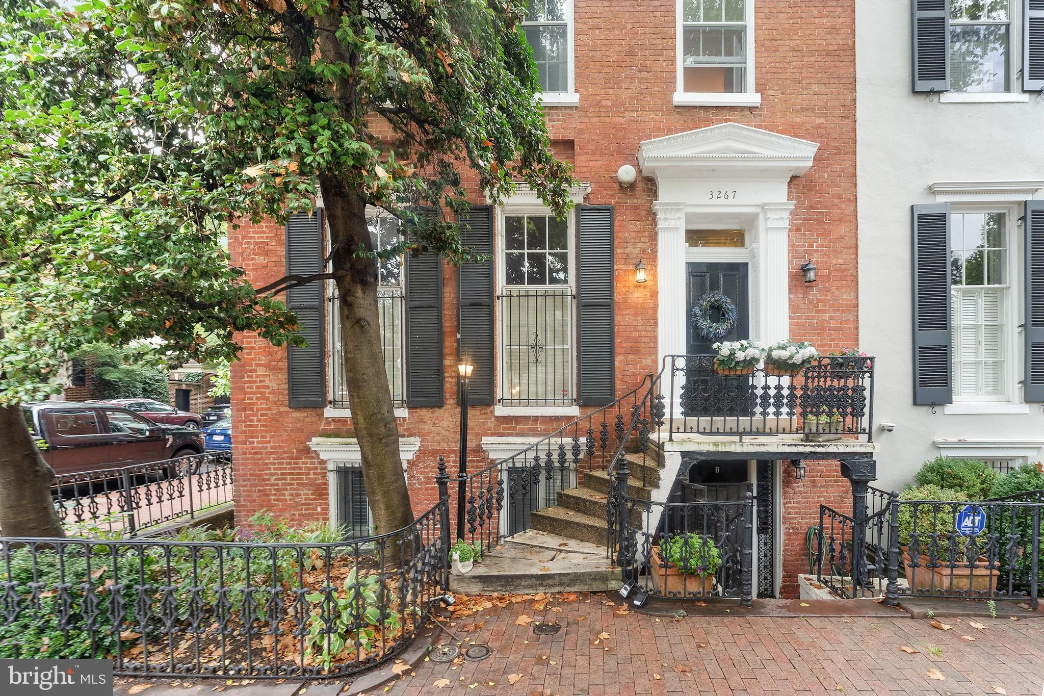 3267 N STREET, Washington, DC 20007