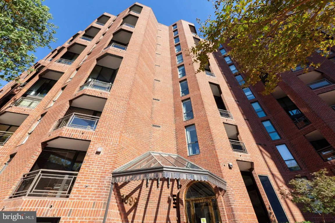 1099 22ND STREET, Washington, DC 20037