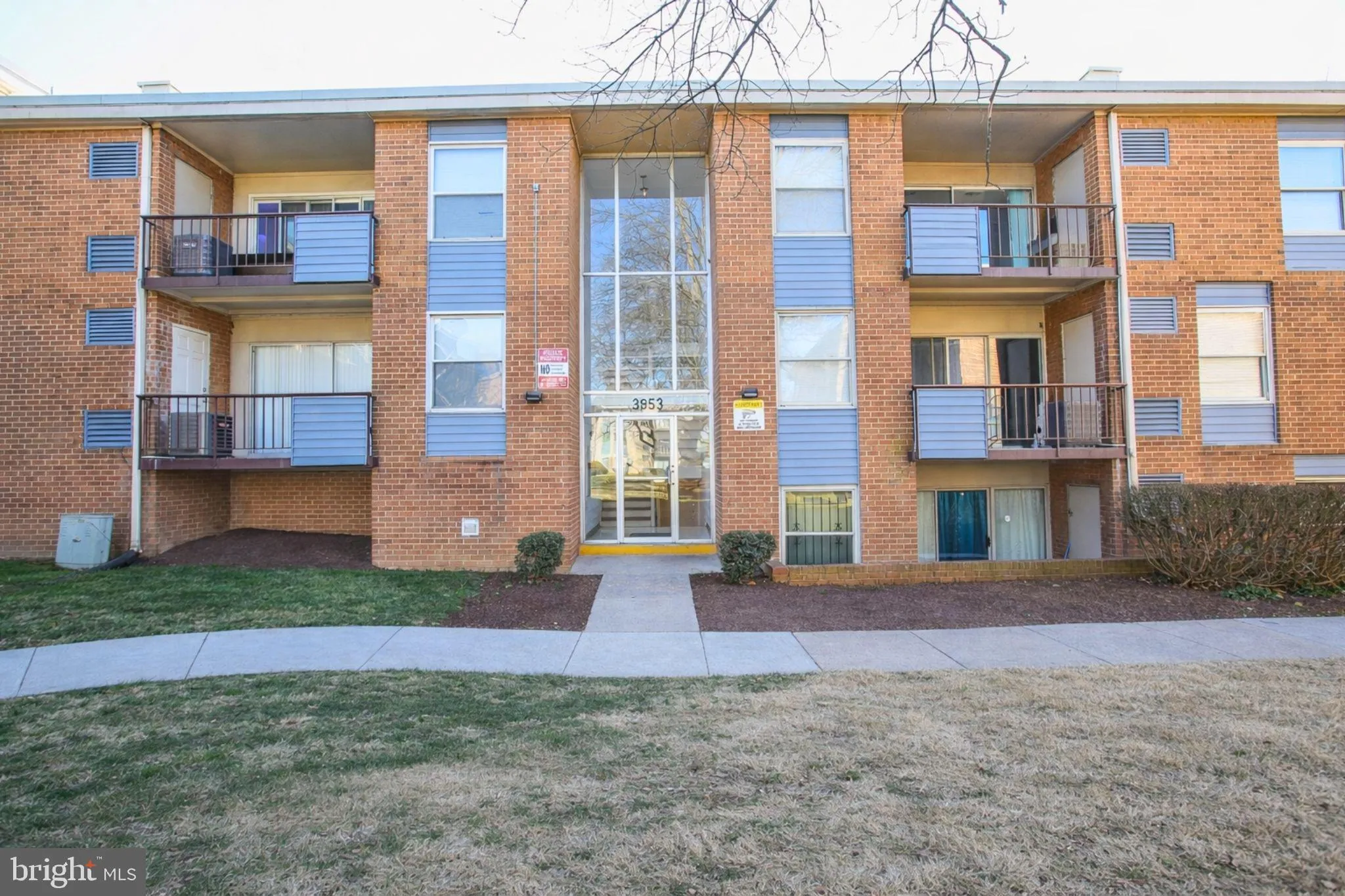 3853 SAINT BARNABAS ROAD, Suitland, MD 20746