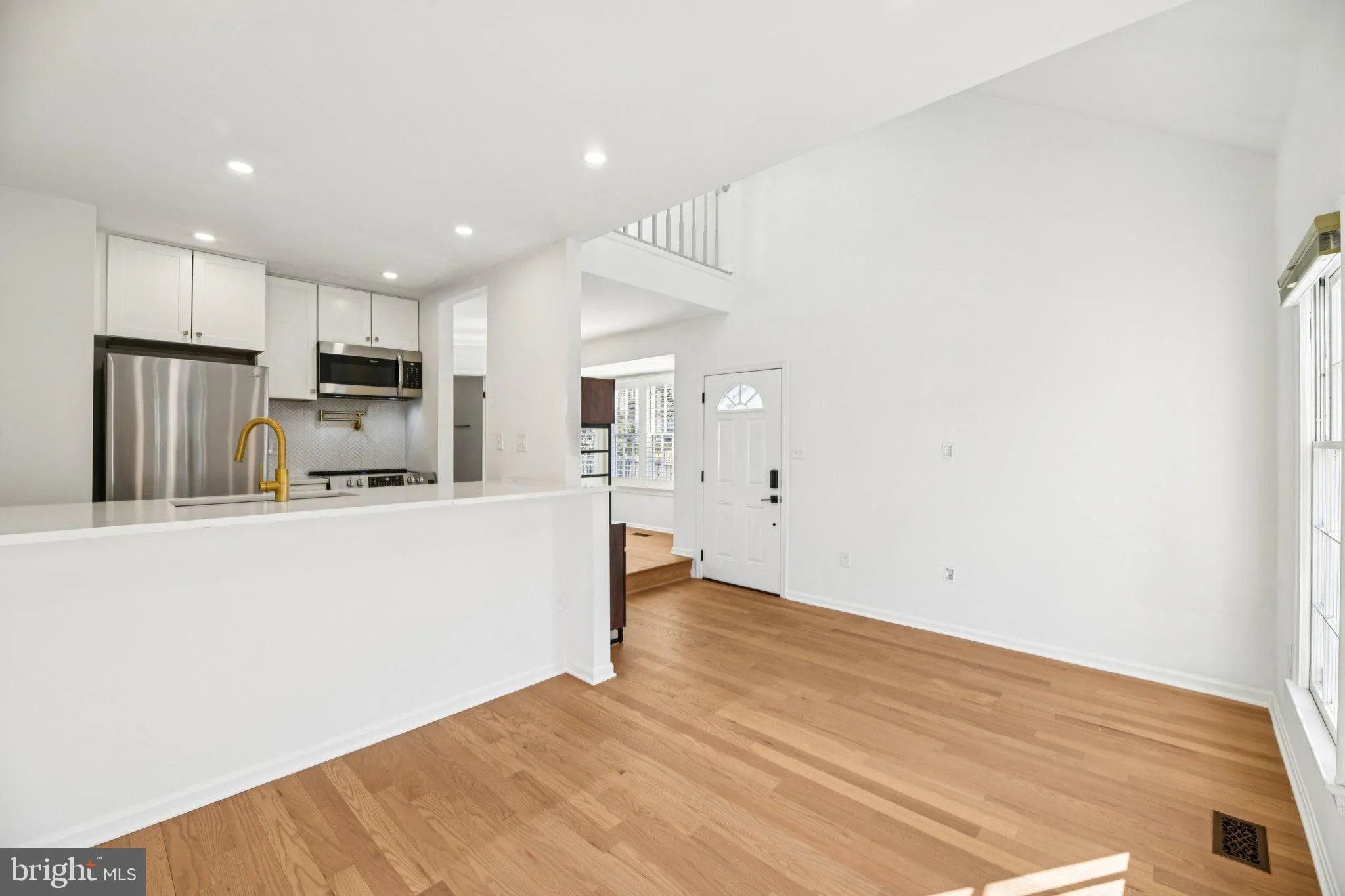 6347 CHIMNEY WOOD COURT, Alexandria, VA 22306