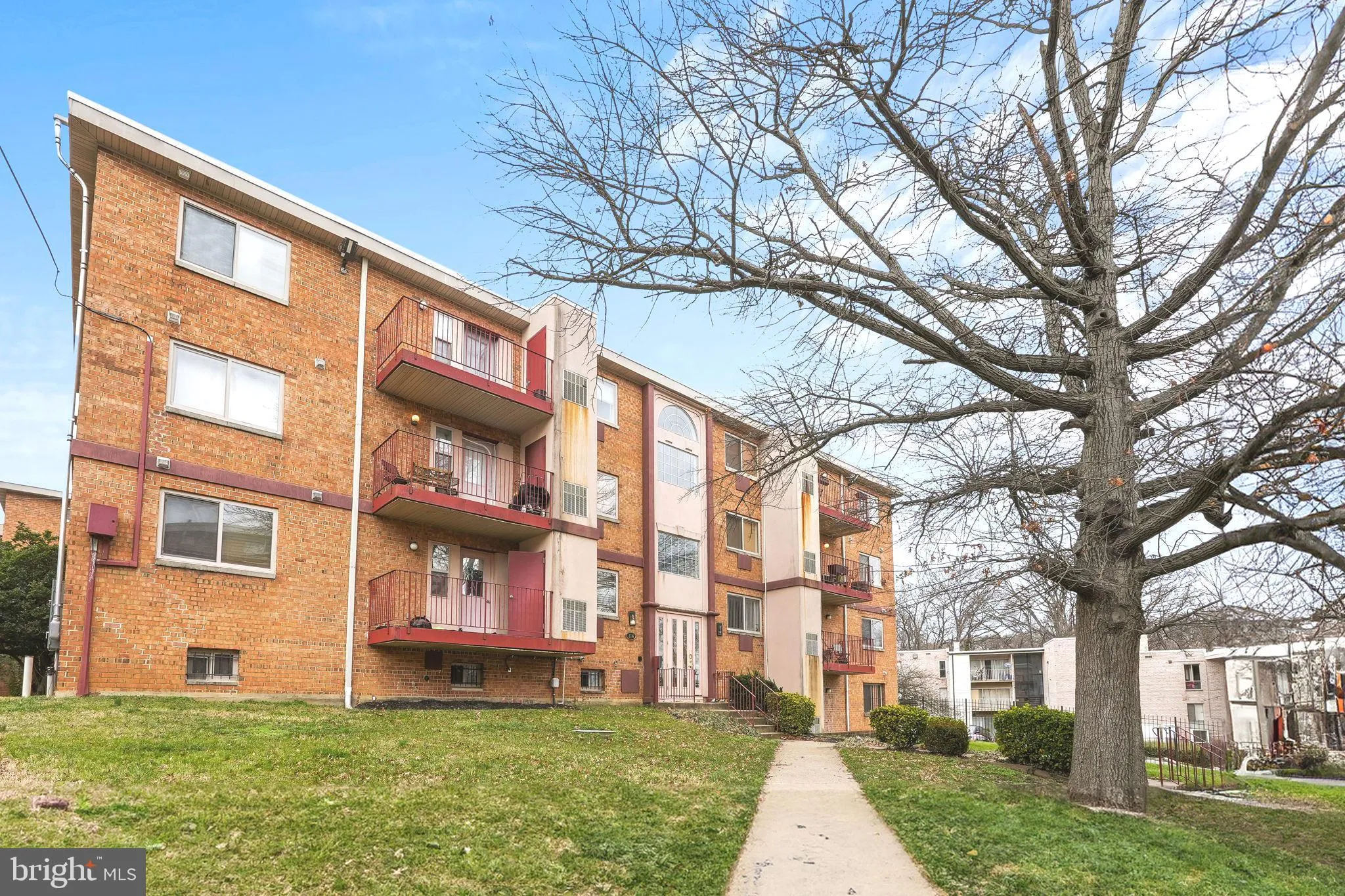 4116 AMES STREET, Washington, DC 20019